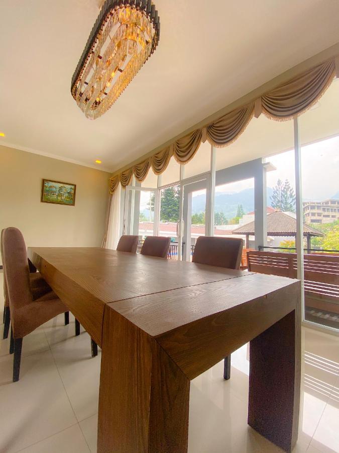 Villa Andalus 3 Puncak Exterior foto
